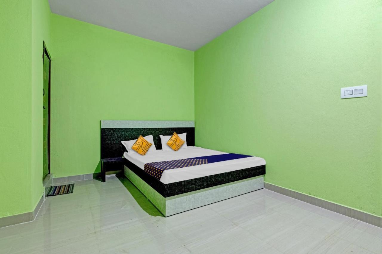 Spot On B R Comforts Krs Back Water Hotel Hosa Kannambadi Exterior photo